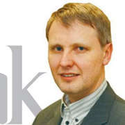 Профессор Таллиннского университета Мартин Эхала. Фото : Postimees .