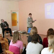 Родительское собрание в выруском детском саду . Фото : ETV24.EE .